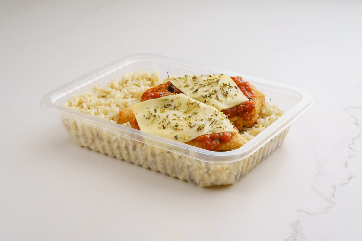 Milanesa de Pollo Napolitana con Arroz Cremoso