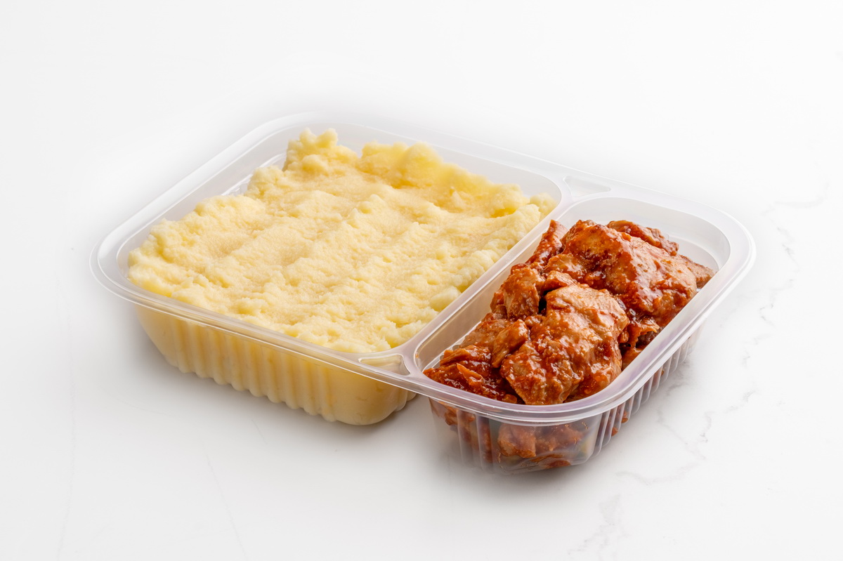 Cubos de Cerdo a la Barbacoa con Puré de Papas